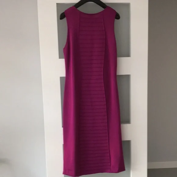 NWT - Armani body-con dress size 44, US12 - Picture 8 of 12